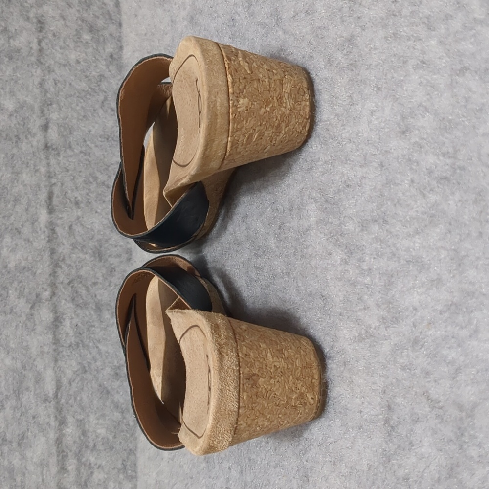 UGG Lyra Cross Cork Wedge Black Leather Sandals Size 8 - Picture 5 of 11